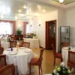 Ξενοδοχείο Cima 3*