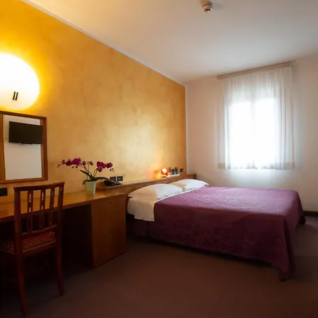 Cima Hotel